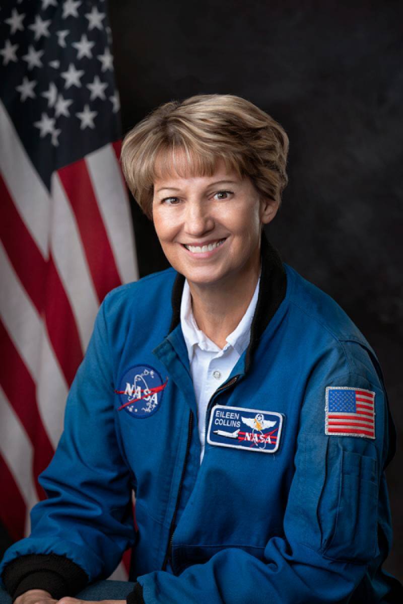 Eileen Collins NASA photo
